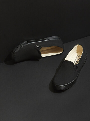 Lifestyle foto Pánske vegánske slip-on topánky čierne